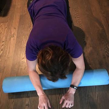 A new way to stretch for active agers with wrist issues