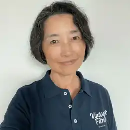 Xiao Qian, Older Adults Fitness Trainer in North York, Markham & Scarborough
